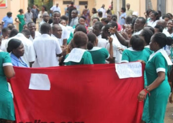 Trainee nurses threaten to boycott class over delayed allowances