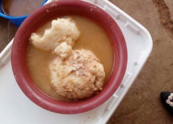 Kumasi: School Feeding Caterer sacked for serving poor meals at Ohwimase