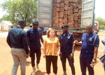 Chinese ‘Rosewood Queen’ deported