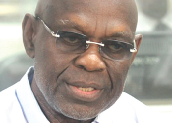 Breaking News: Mahama runs to Kwesi Botchwey as Bawumia chases him ahead of 2020.