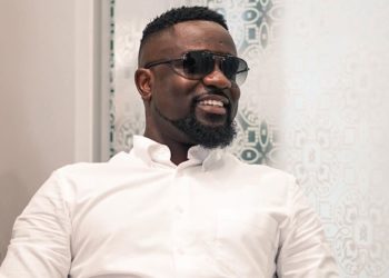 Ghana’s Heavyweight Rapper Sarkodie Adds His Voice to E-levy Controversy