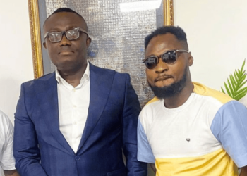 Funny Face goes emotional after meeting Bola Ray face to face months after insulting him rough-rough