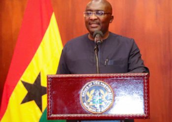 Bawumia welcomes the National Female under 20 Football Team to the Presidency