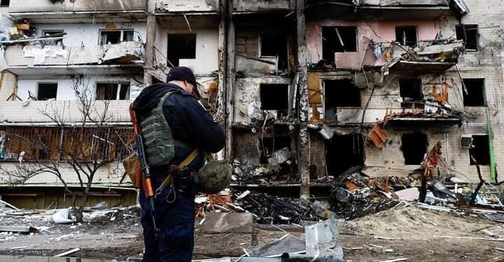 Ukraine war: Sharing space with the dead – horror outside Chernihiv