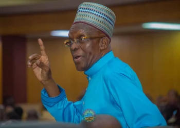 Speaker cautions against leakage of sensitive documents to press