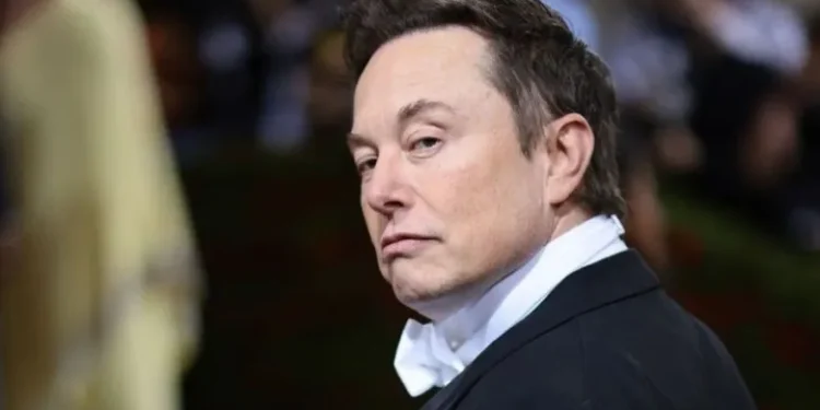 Twitter shares fall as Elon Musk backs out of deal