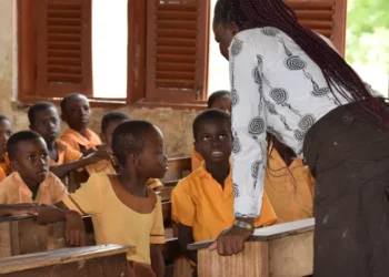 Primary two students to write national test