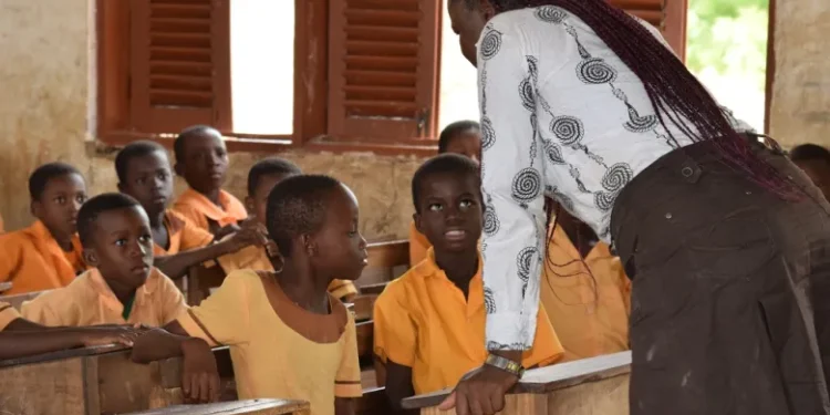Primary two students to write national test