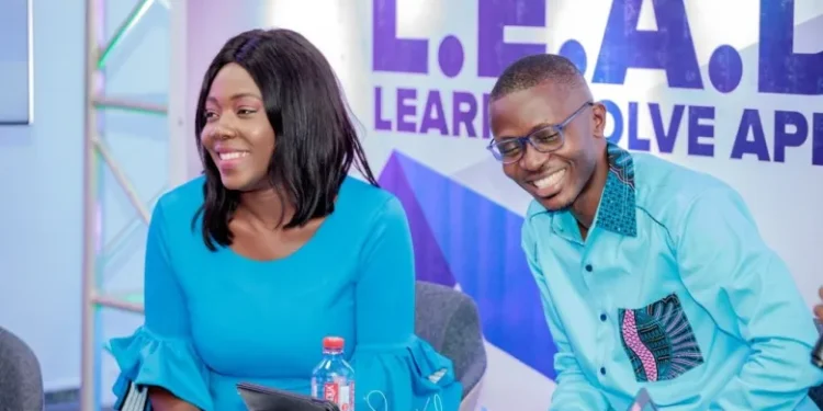 Alan Kyerematen commiserates with Bernard Avle