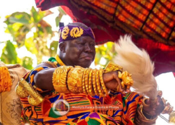 Otumfuo destools chief of Asante’s famous Antoa town