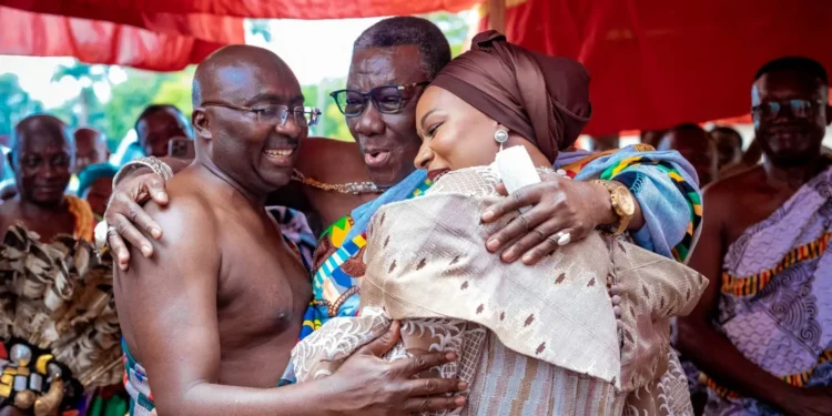 Ashanti Regional House of Chiefs admire and appreciate you – Mamponghene tells Bawumia