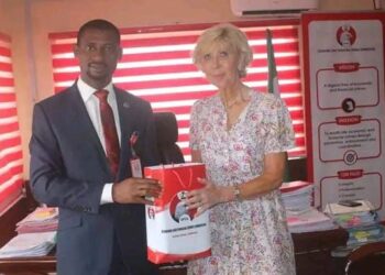 Romance scam: Nigeria’s EFCC returns $26,000 to 70-year-old British